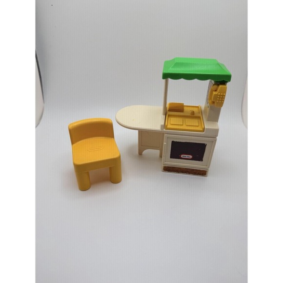 Little Tikes Other - Vintage Little Yikes Green Mini Dollhouse Kitchenette Stove Sink Phone Clock 90s